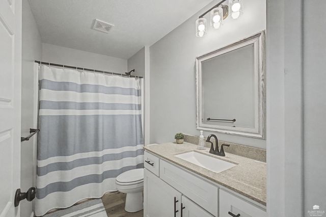 9889 Lavender Lane, Manhattan, KS 66502