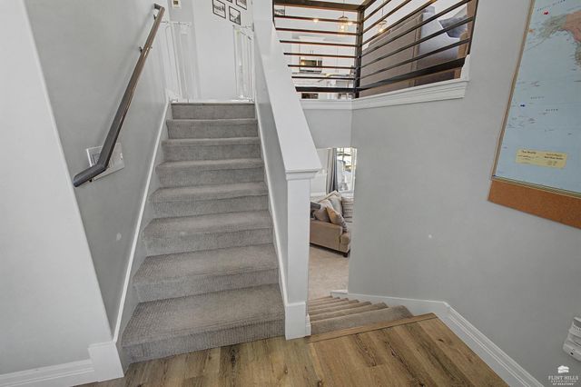 9889 Lavender Lane, Manhattan, KS 66502