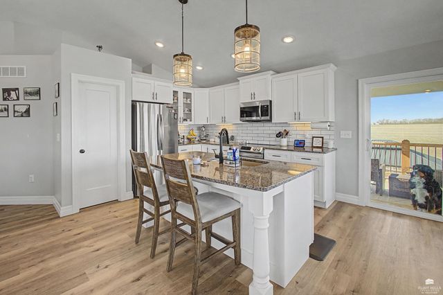 9889 Lavender Lane, Manhattan, KS 66502