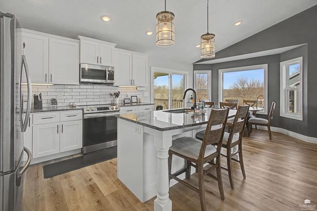 9889 Lavender Lane, Manhattan, KS 66502