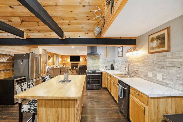 2697 N 176th Avenue, Walkerville, MI 49459