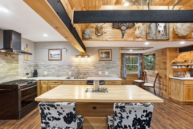 2697 N 176th Avenue, Walkerville, MI 49459