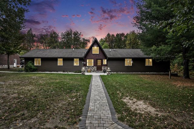 2697 N 176th Avenue, Walkerville, MI 49459