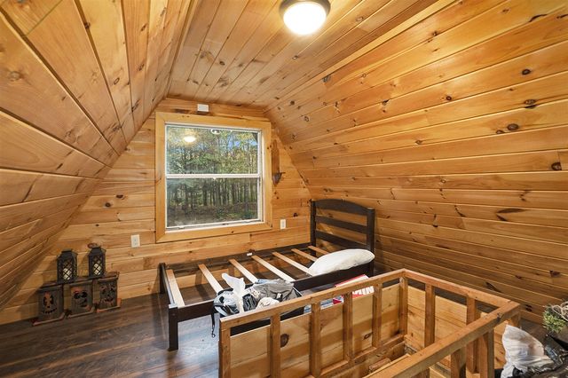 2697 N 176th Avenue, Walkerville, MI 49459