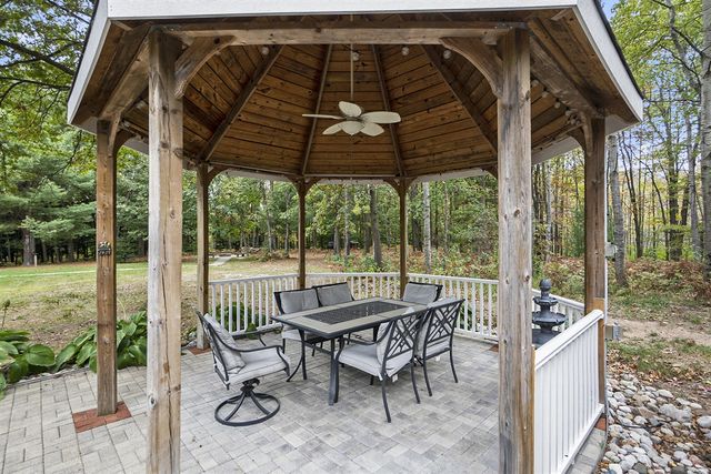 2697 N 176th Avenue, Walkerville, MI 49459