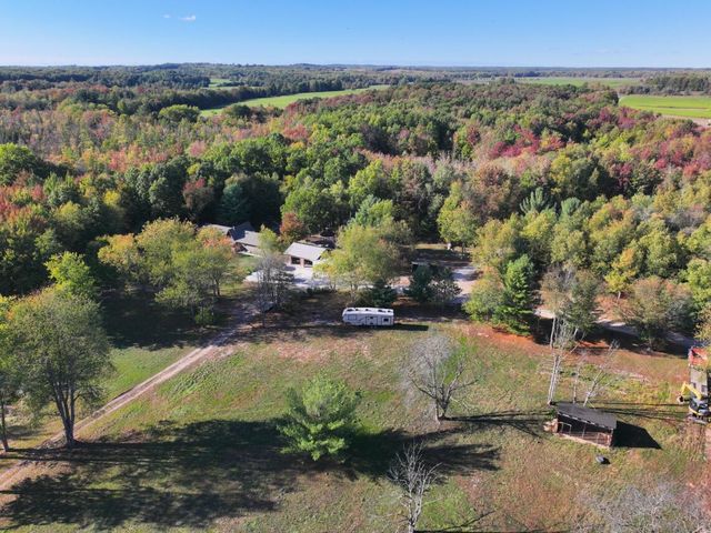 2697 N 176th Avenue, Walkerville, MI 49459