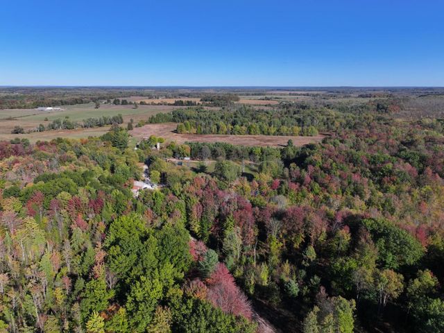 2697 N 176th Avenue, Walkerville, MI 49459