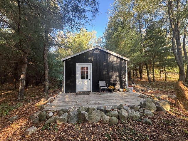 2697 N 176th Avenue, Walkerville, MI 49459