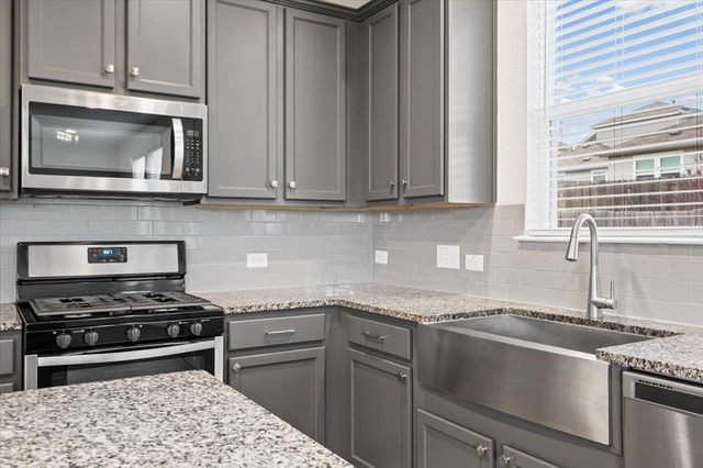 6313 Mary Lewis DR, Austin, TX 78747