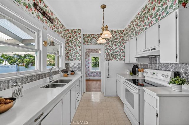 6532 Friends Avenue, Whittier, CA 90601