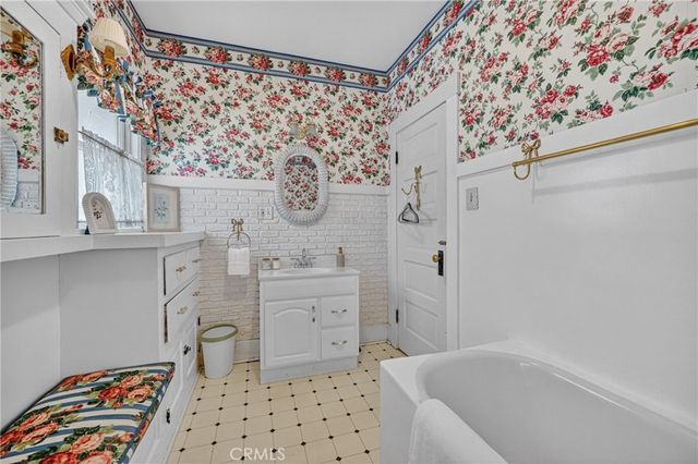 6532 Friends Avenue, Whittier, CA 90601