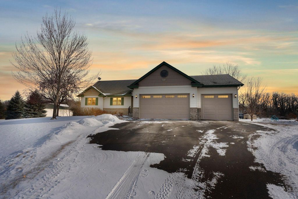 30835 141st Street NW, Princeton, MN 55371