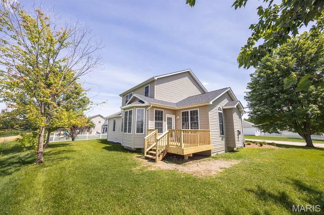 301 Whetstone Lane, Mascoutah, IL 62258