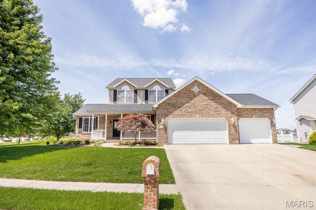 301 Whetstone Lane, Mascoutah, IL 62258