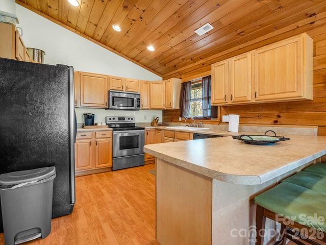 1050 Cross Ridge Drive, Rutherfordton, NC 28139