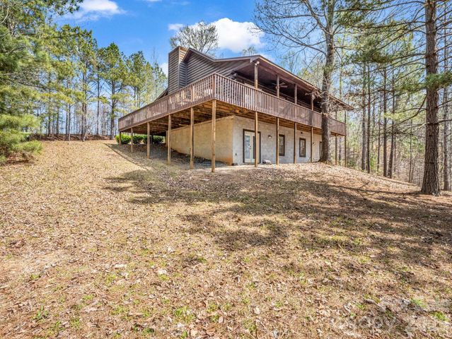 1050 Cross Ridge Drive, Rutherfordton, NC 28139