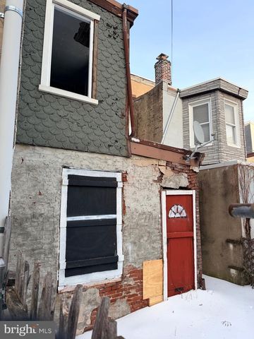 2716 E LEHIGH AVE, Philadelphia, PA 19125