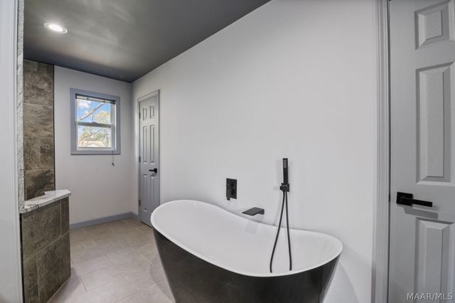 2731 Ashley Avenue, Montgomery, AL 36109