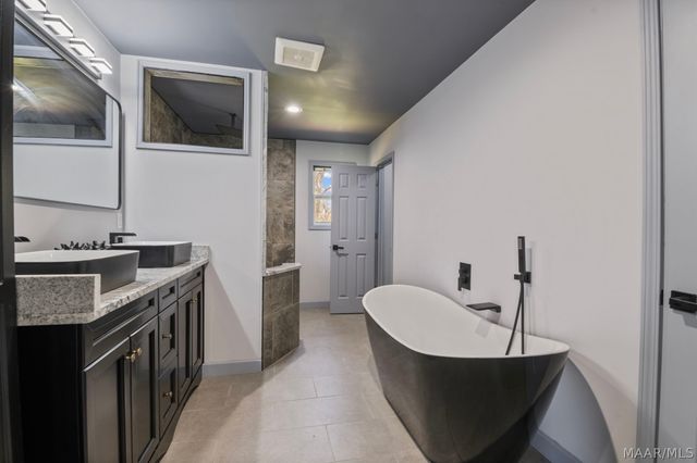 2731 Ashley Avenue, Montgomery, AL 36109