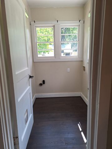 551 E Eastland St, Gallatin, TN 37066