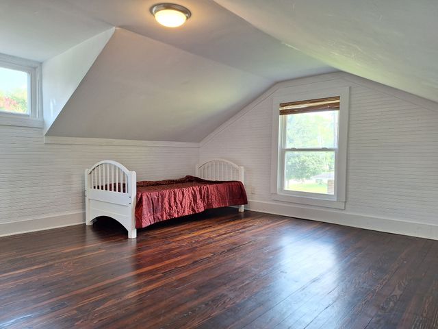 551 E Eastland St, Gallatin, TN 37066