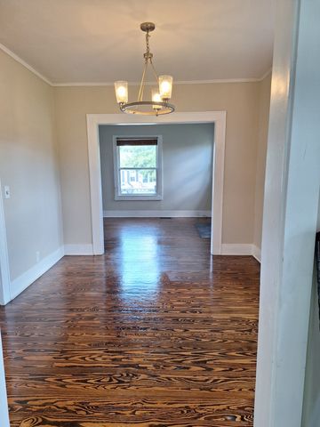 551 E Eastland St, Gallatin, TN 37066