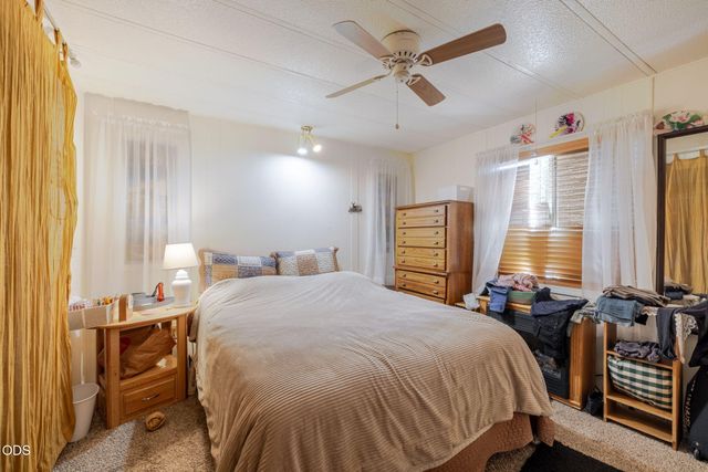 56072 Marsh Hawk Road, Bend, OR 97707