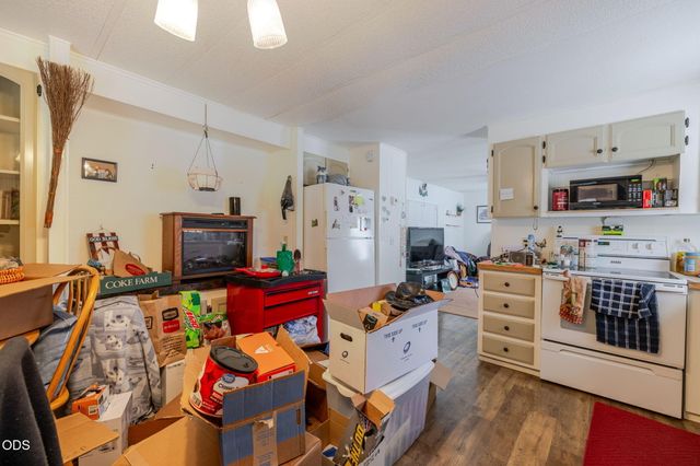 56072 Marsh Hawk Road, Bend, OR 97707