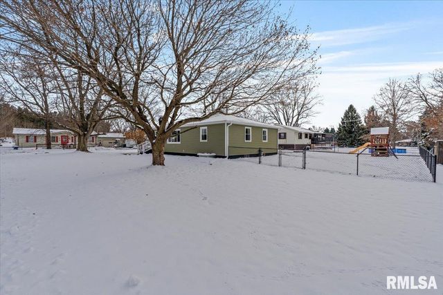 102 AMBER Lane, Geneseo, IL 61254
