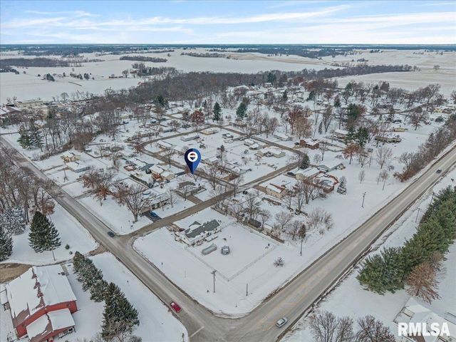 102 AMBER Lane, Geneseo, IL 61254