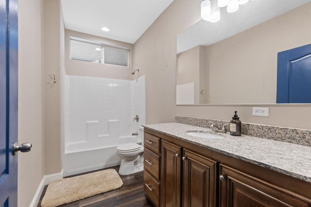 15385 Neils Rd, Auburn, CA 95603