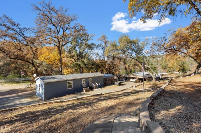 15385 Neils Rd, Auburn, CA 95603