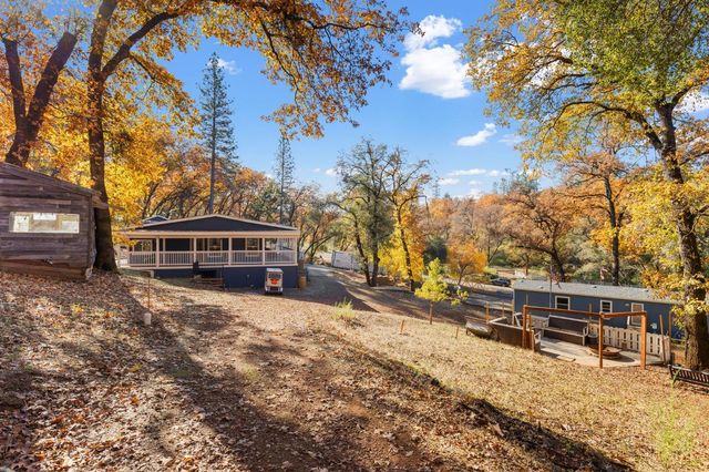 15385 Neils Rd, Auburn, CA 95603