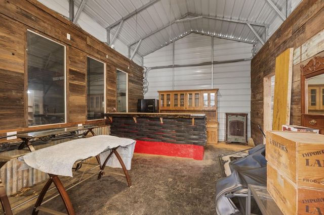 15385 Neils Rd, Auburn, CA 95603