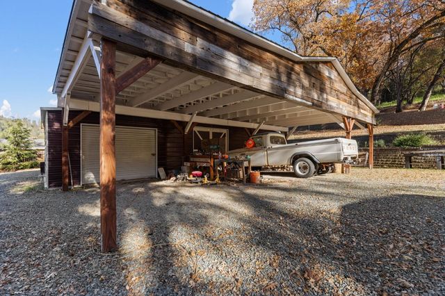 15385 Neils Rd, Auburn, CA 95603