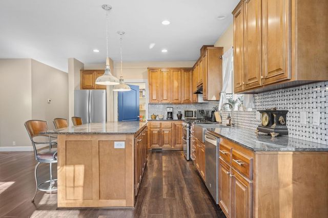 15385 Neils Rd, Auburn, CA 95603