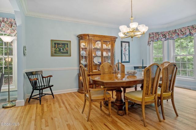5 Saddle Brook Drive, Saratoga Springs, Outside, NY 12866