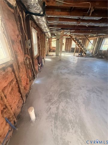 505 N James St, Hanover, VA 23005