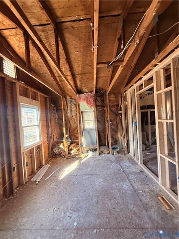 505 N James St, Hanover, VA 23005