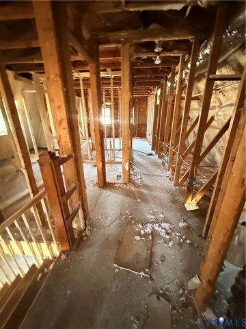 505 N James St, Hanover, VA 23005