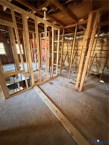 505 N James St, Hanover, VA 23005