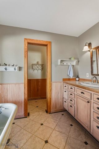 50 Cielo Grande Drive, Pray, MT 59047