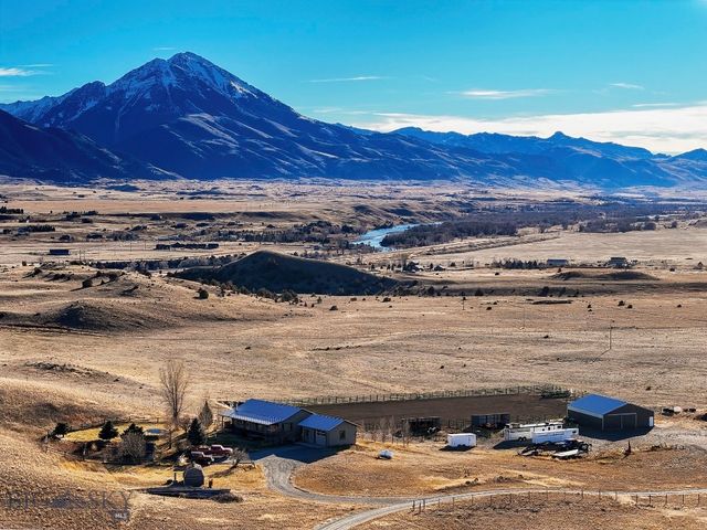 50 Cielo Grande Drive, Pray, MT 59047