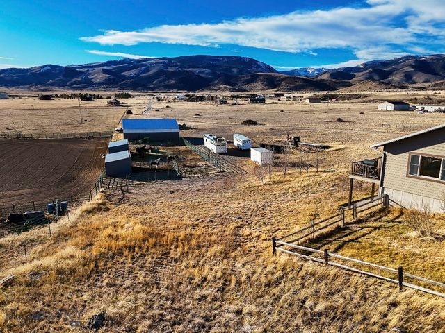 50 Cielo Grande Drive, Pray, MT 59047