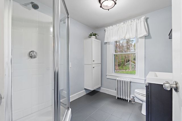 25 Warfield St, Hopedale, MA 01747