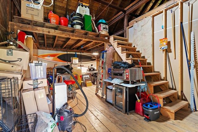 25 Warfield St, Hopedale, MA 01747