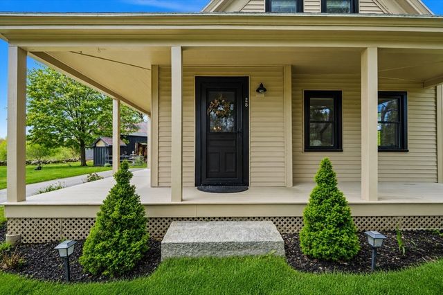 25 Warfield St, Hopedale, MA 01747