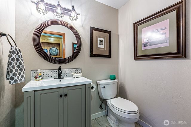 14613 146th E, Orting, WA 98360