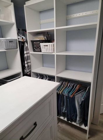 2240 NW Oak Court, Redmond, OR 97756