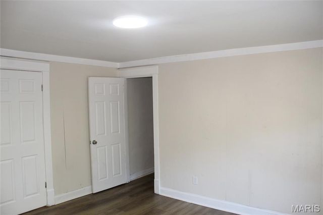 6527 Julian Avenue, St Louis, MO 63133